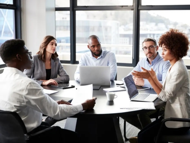 5 tips [and 5 tools] for effective communication in the workplace