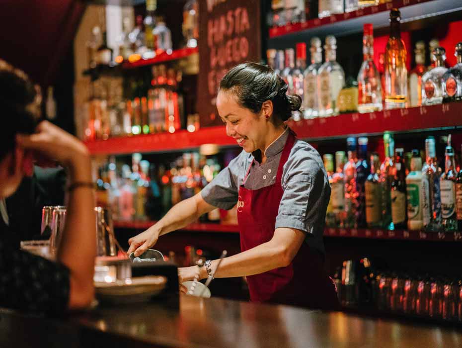 bartender with customers