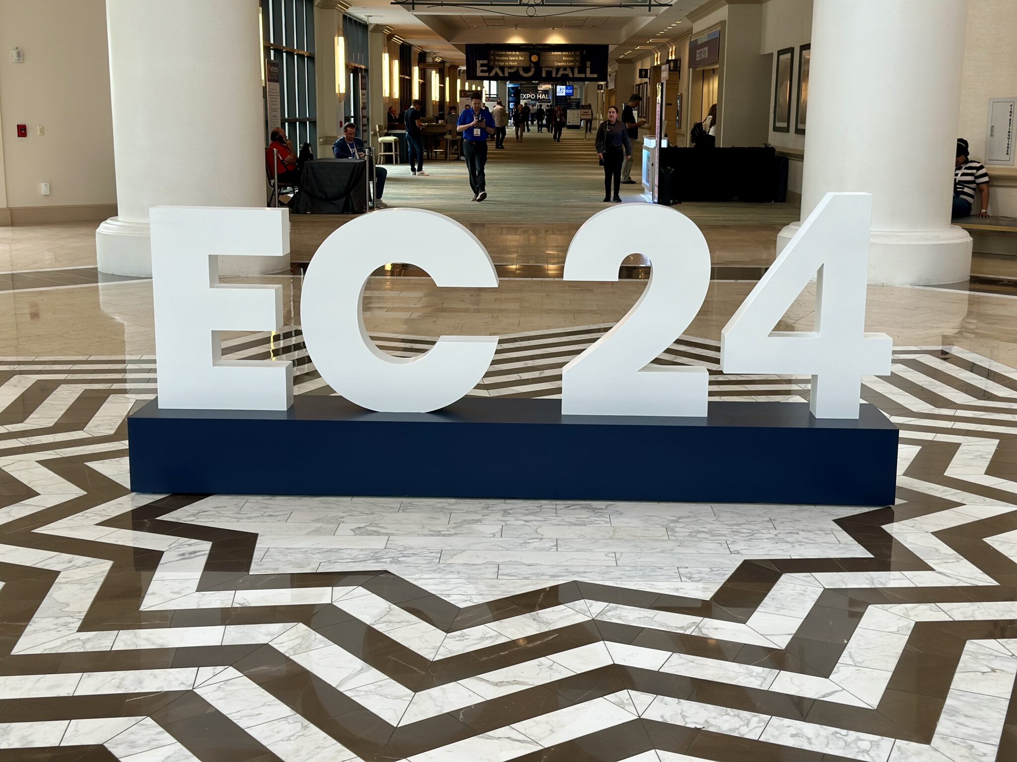 EC 24 sign in a lobby